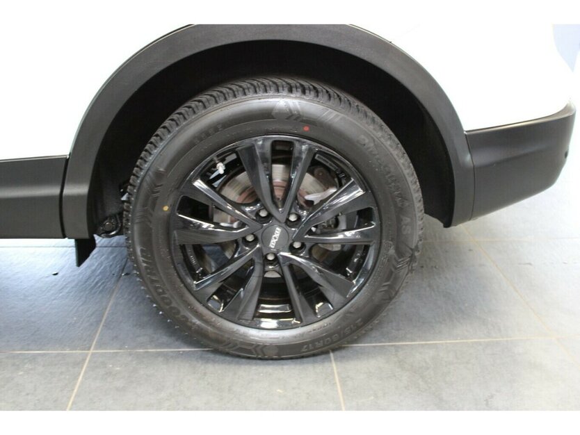 Nissan Qashqai 1.5 dCi 360 - Panorama - Navi - AHK - 76.300 km 13.780 € Euskirchen 53881