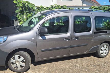 Renault Grand Kangoo 61.500 km 12.500 &euro; Stadecken-Elsheim 55271