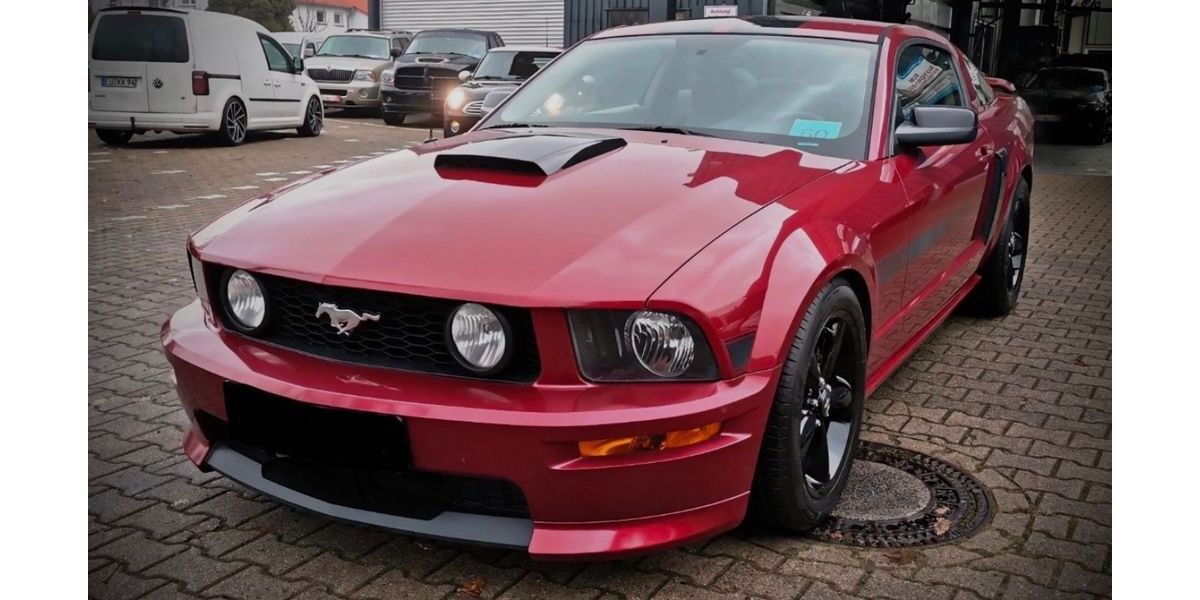 Ford Mustang 160.000 km 17.400 &euro; Wesel 46483