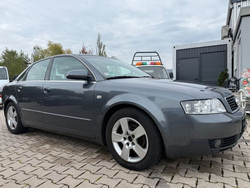 Audi A4 155.000 km 1.980 € Seukendorf 90556