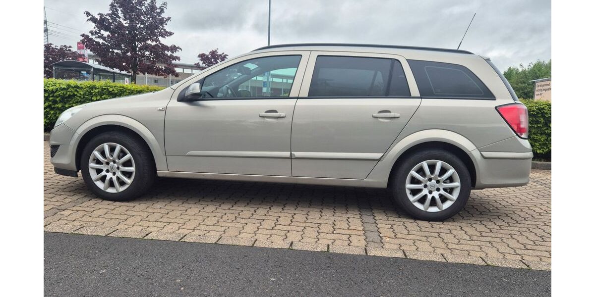 Opel Astra 256.250 km 1.200 &euro; Kalefeld 37589