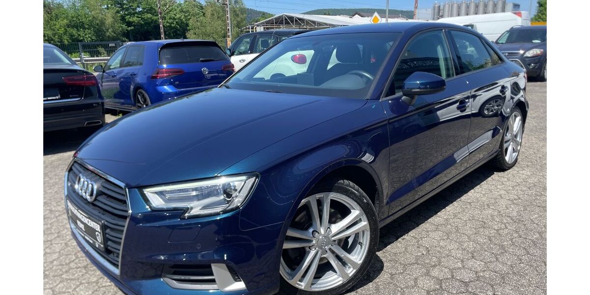 Audi A3 82.000 km 17.990 &euro; Konz 54329