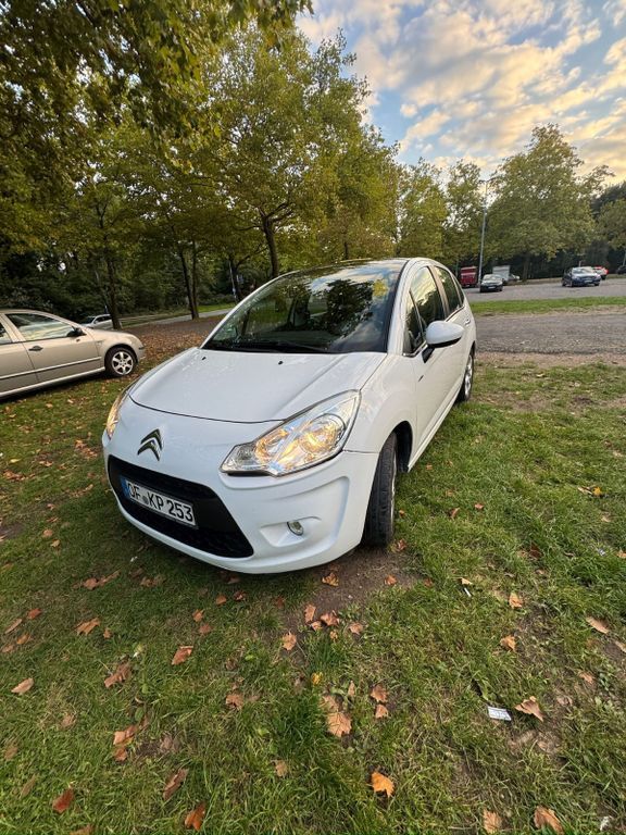 Citroen C3 201.229 km 4.300 € Offenbach 63073