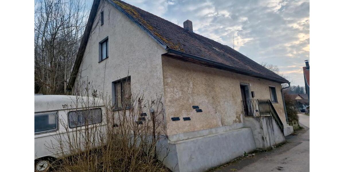 Einfamilienhaus Winklarn - 5 Zimmer, 120 m&sup2;, 140.000&euro; | Angebot:26924267