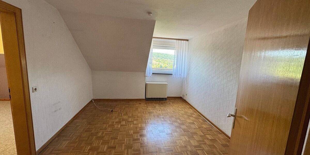 Etagenwohnung Kreiensen Kreiensen - 5 Zimmer, 112 m&sup2;, 59.000&euro; | Angebot:25666095