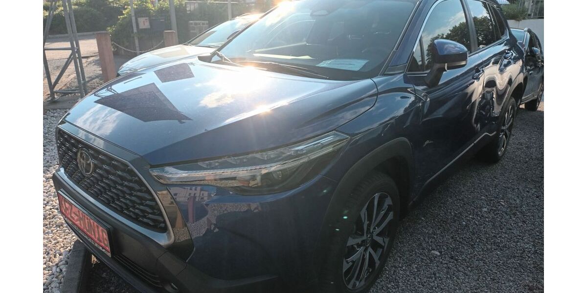 Toyota Corolla 15.000 km 29.990 &euro; Limbach-Oberfrohna 09212