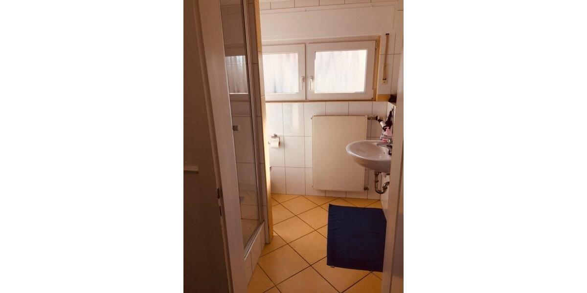 Doppelhaushälfte Lippstadt - 8 Zimmer, 165 m&sup2;, 1.450&euro; | Angebot:25281298