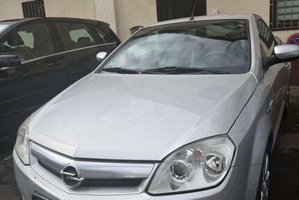 Opel Tigra 58.000 km 3.979 &euro; Hemer 58675