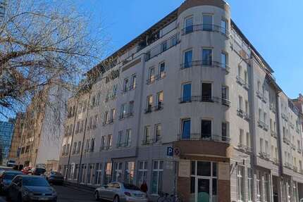 Büro in HalleS. 1.690 € 169 m²