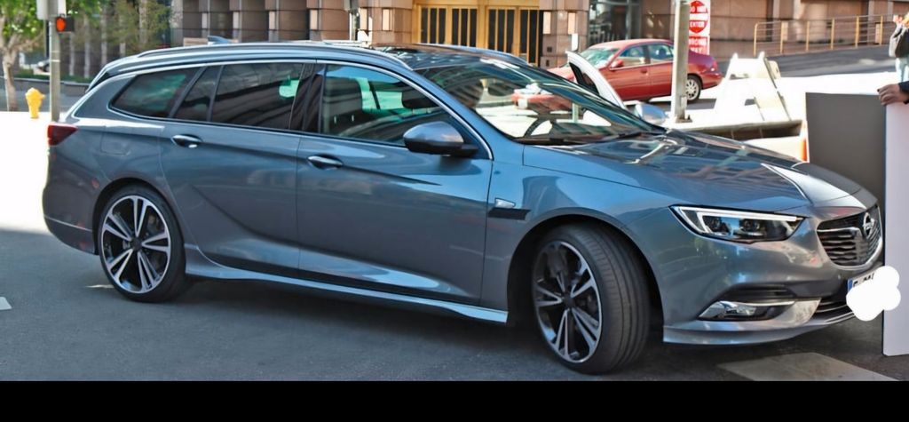 Opel Insignia 106.000 km 11.900 &euro; Schortens 26419