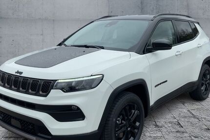 Jeep Compass 44.720 km 27.700 € Fürth 90765