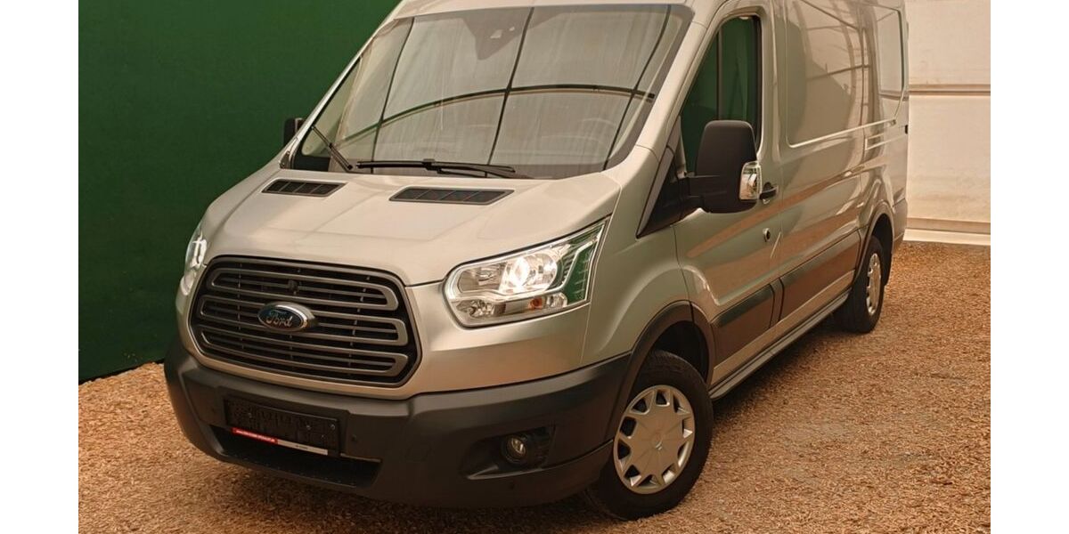 Ford Transit 86.900 km 17.700 &euro; Bielefeld 33659