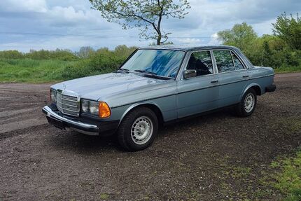 Mercedes-Benz E 300 383.000 km 10.000 &euro; Schönkirchen 24232