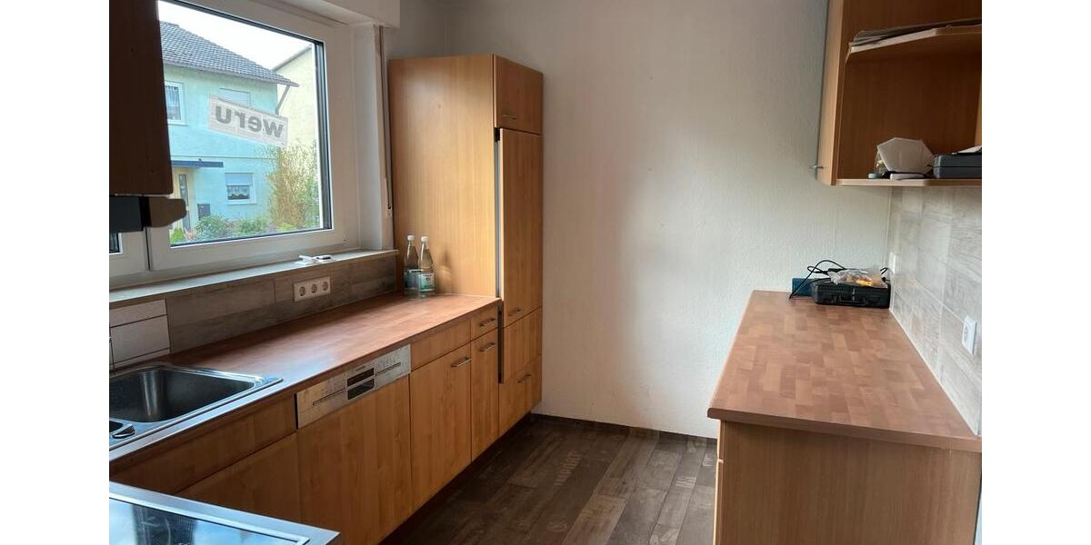 Doppelhaushälfte Oberstenfeld - 8 Zimmer, 170 m&sup2;, 1.700&euro; | Angebot:26495713