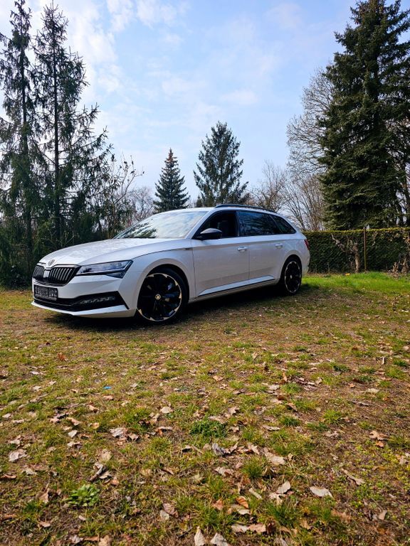 Skoda Superb 72.550 km 25.800 € Potsdam 14476
