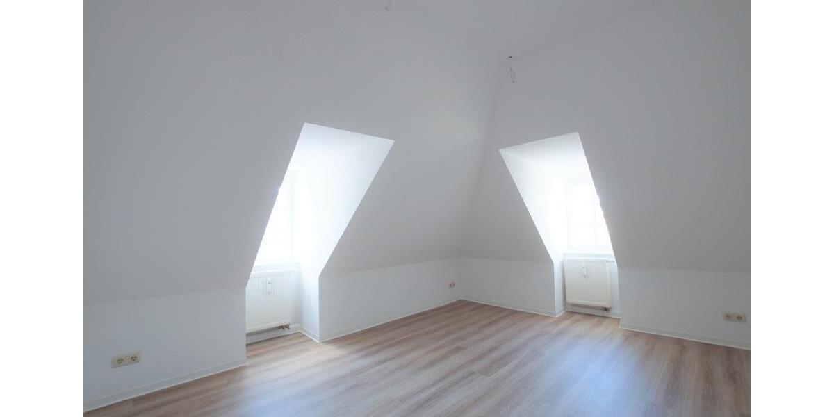Etagenwohnung Pößneck - 2 Zimmer, 46 m&sup2;, 315&euro; | Angebot:26383694