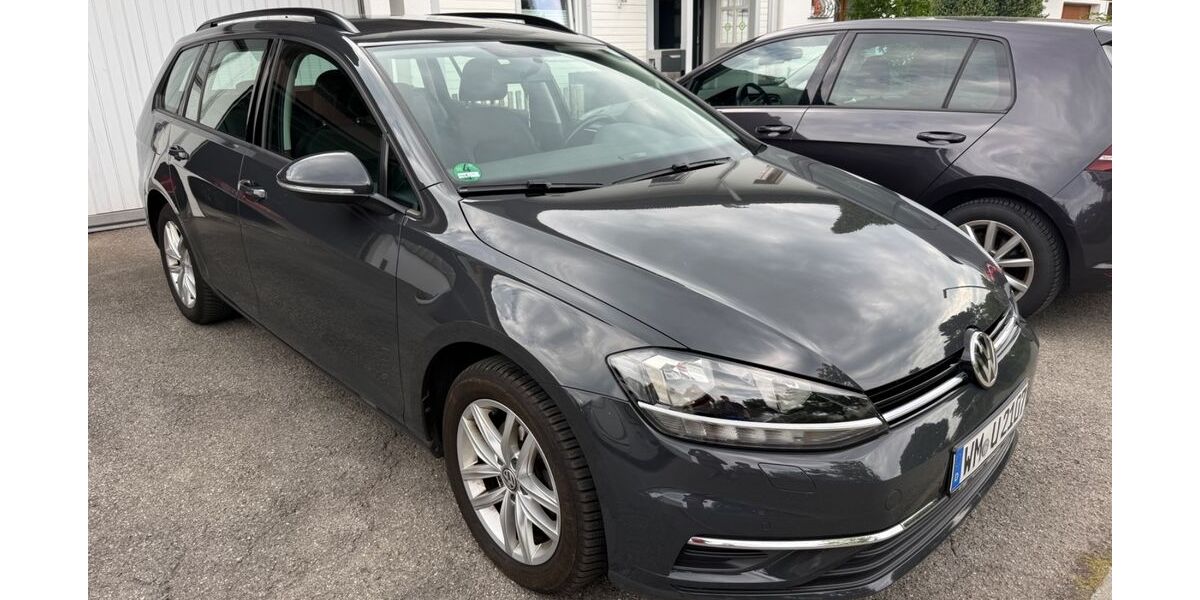 VW Golf 93.971 km 17.999 &euro; Peiting 86971