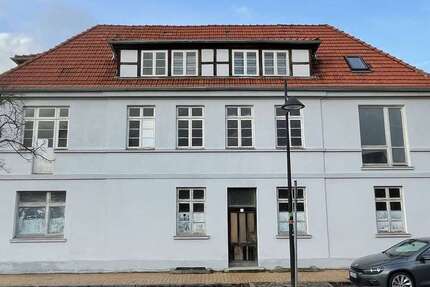 Haus Ludwigslust Techentin - 10 Zimmer, 340 m&sup2;, 280.000&euro; | Angebot:25451679