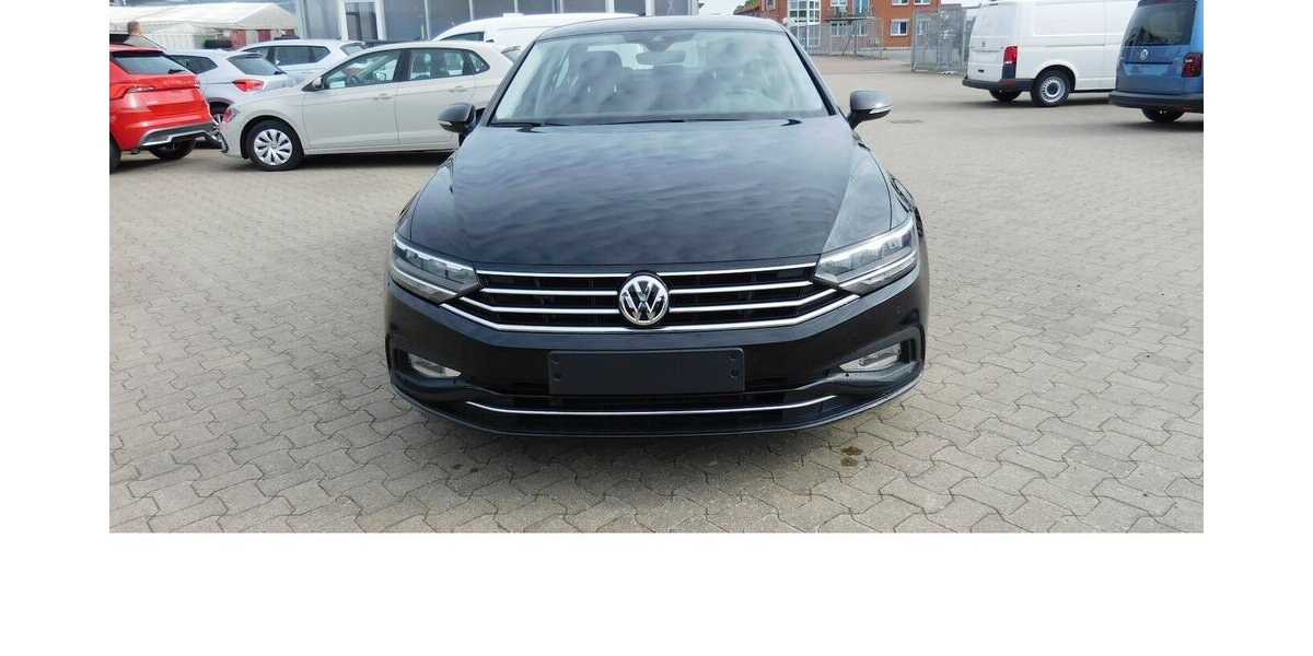 VW Passat 2.0 Bussiness BMT TDI Standhei.Navi Klima 36.500 km 23.990 &euro; Vordorf 38533