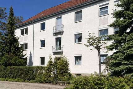 Wohnung Bitterfeld-Wolfen Wolfen - 2 Zimmer, 68 m&sup2;, 70.000&euro; | Angebot:26854401