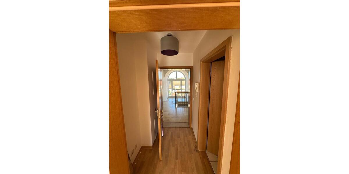 Singlewohnung mit Garage und Pantryküche 1 zimmer