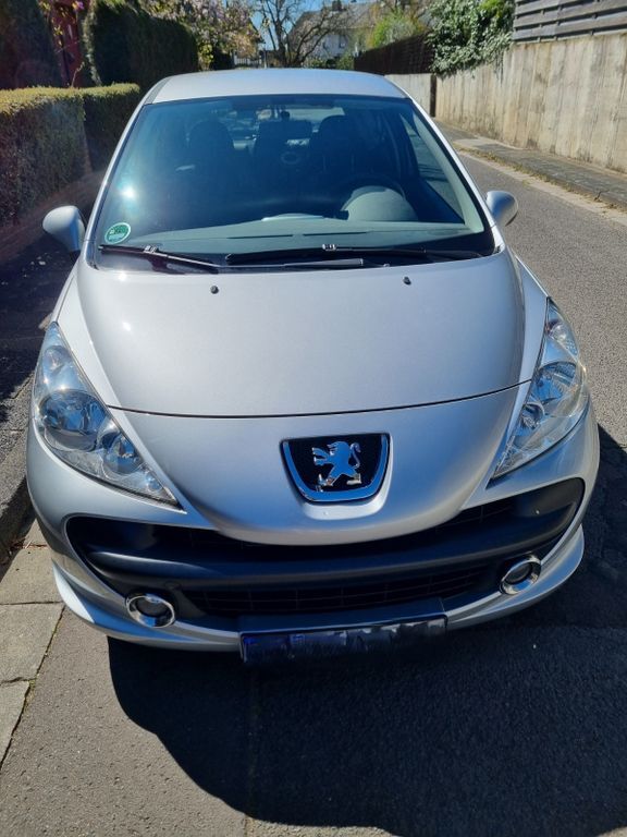 Peugeot 207 93.500 km 2.700 € Maintal 63477