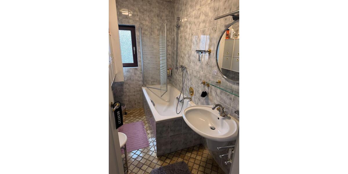 Etagenwohnung Ludwigshafen am Rhein Ludwigshafen-Hemshof - 5 Zimmer, 104 m&sup2;, 415&euro; | Angebot:25446569