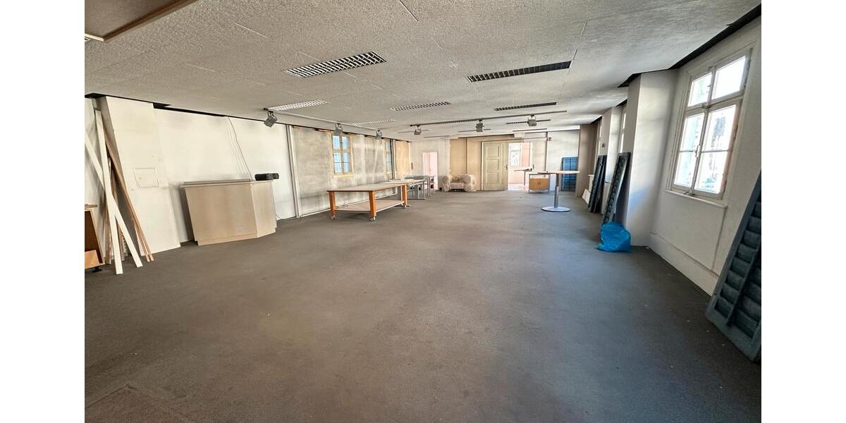 Gewerbeobjekt Offenburg Elgersweier - 1.900&euro; | Angebot:26686746