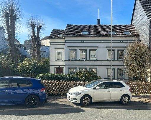 Helle Erdgeschoßwohnung im Zweifamilienhaus mit Terrasse und Garten Nähe ZentrumChristuskirche..sofort bezugsfrei