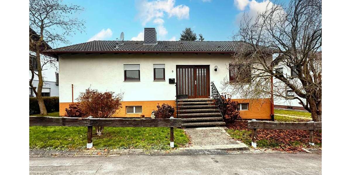 Haus zum Kaufen in Felsberg 249.950 € 106 m² 4 zimmer