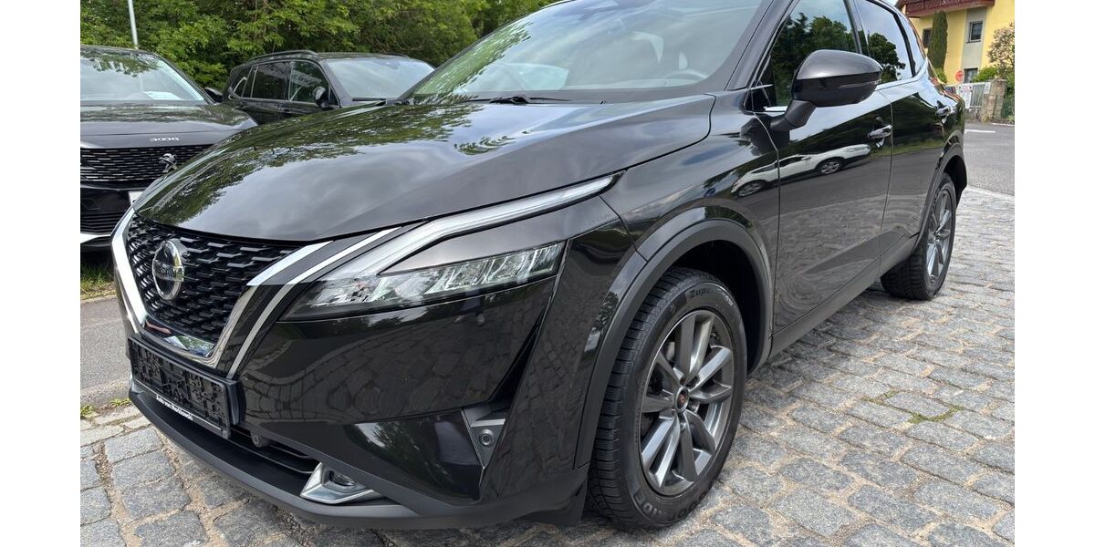 Nissan Qashqai 68.710 km 18.480 &euro; Haßfurt 97437