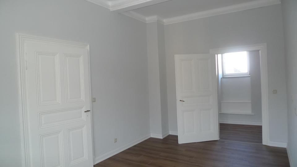 Etagenwohnung Trier - 4 Zimmer, 159 m&sup2;, 1.300&euro; | Angebot:25856356