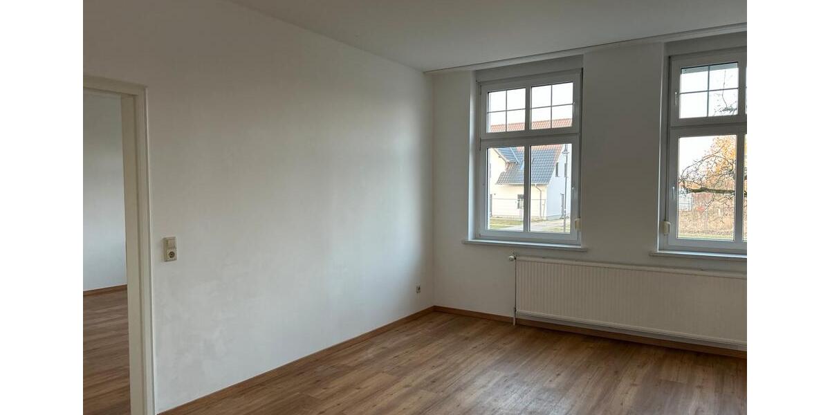 Hochparterre Neustadt (Dosse) - 3 Zimmer, 90 m&sup2;, 680&euro; | Angebot:24554311
