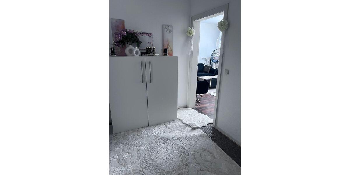 Etagenwohnung Mönchengladbach Süd - 2 Zimmer, 65 m&sup2;, 625&euro; | Angebot:26036371