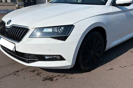 Skoda Superb 65.000 km 21.500 &euro; Spelle 48480