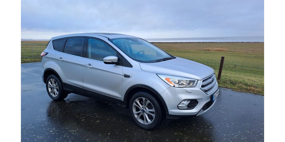 Ford Kuga 127.000 km 14.000 &euro; Butjadingen 26969
