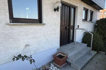 Haus zum Kaufen in Würzburg 549.000 € 200 m² 7 zimmer