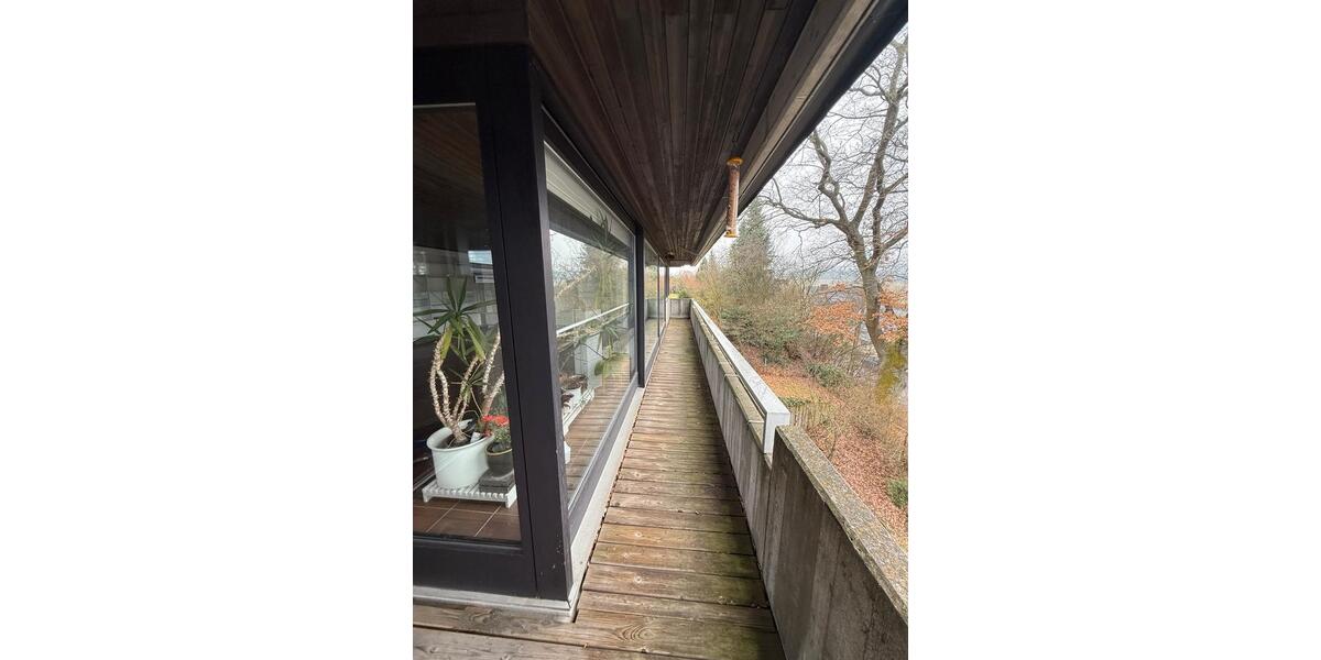 Einfamilienhaus Taunusstein - 6 Zimmer, 230 m&sup2;, 3.100&euro; | Angebot:25329095