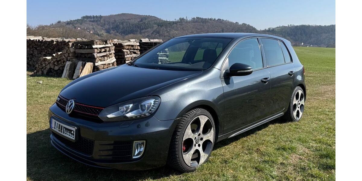 VW Golf 214.000 km 8.700 &euro; Hatzfeld 35116