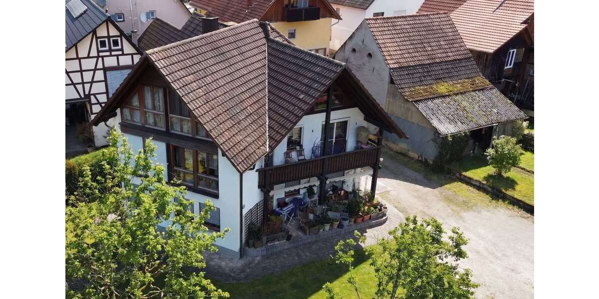 Etagenwohnung Ettenheimmünster - 5 Zimmer, 160 m&sup2;, 420.000&euro; | Angebot:26308556