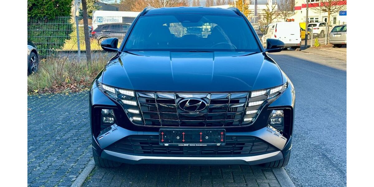 Hyundai TUCSON 100.000 km 23.298 &euro; Köln 50739