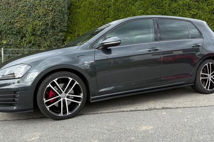 VW Golf 99.102 km 16.999 € Büchlberg 94124