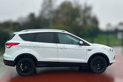Ford Kuga 79.978 km 6.499 &euro; Muldestausee OT Pouch 06774