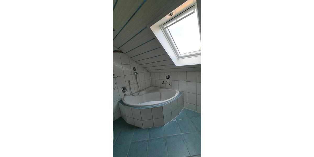 Dachgeschoßwohnung Gaimersheim - 2 Zimmer, 65 m&sup2;, 900&euro; | Angebot:24650986