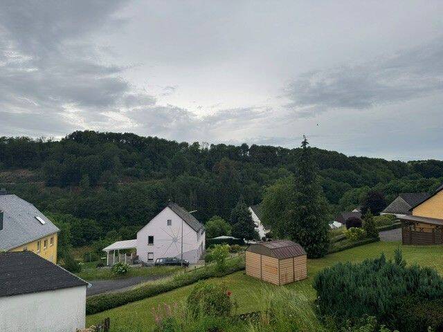 Mehrfamilienhaus, Wohnhaus Morbach / Morscheid-Riedenburg Morscheid-Riedenburg - 8 Zimmer, 240 m&sup2;, 89.000&euro; | Angebot:26892890