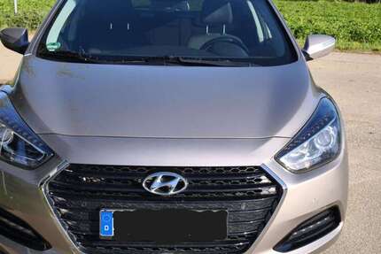 Hyundai i40 170.000 km 7.450 &euro; Neustadt a.d.Donau, St 93333