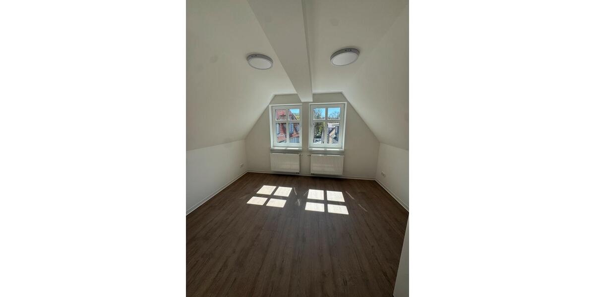 Dachgeschoßwohnung Melsungen - 2 Zimmer, 60 m&sup2;, 625&euro; | Angebot:26284554