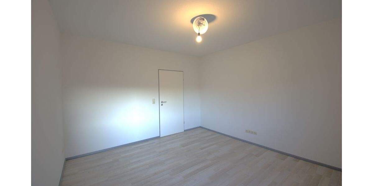 Etagenwohnung Burg (Dithmarschen) - 3 Zimmer, 85 m&sup2;, 700&euro; | Angebot:25531977