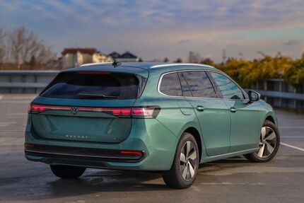 VW Passat 45.000 km 35.199 &euro; Düren 52351