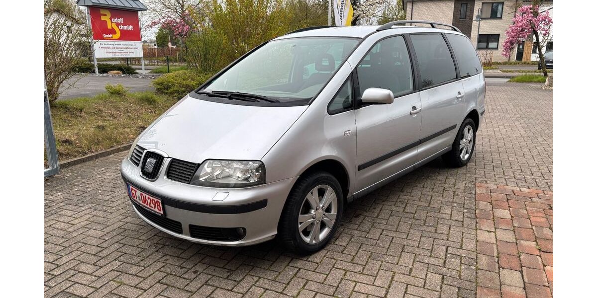 Seat Alhambra 279.000 km 2.490 &euro; Versmold 33775